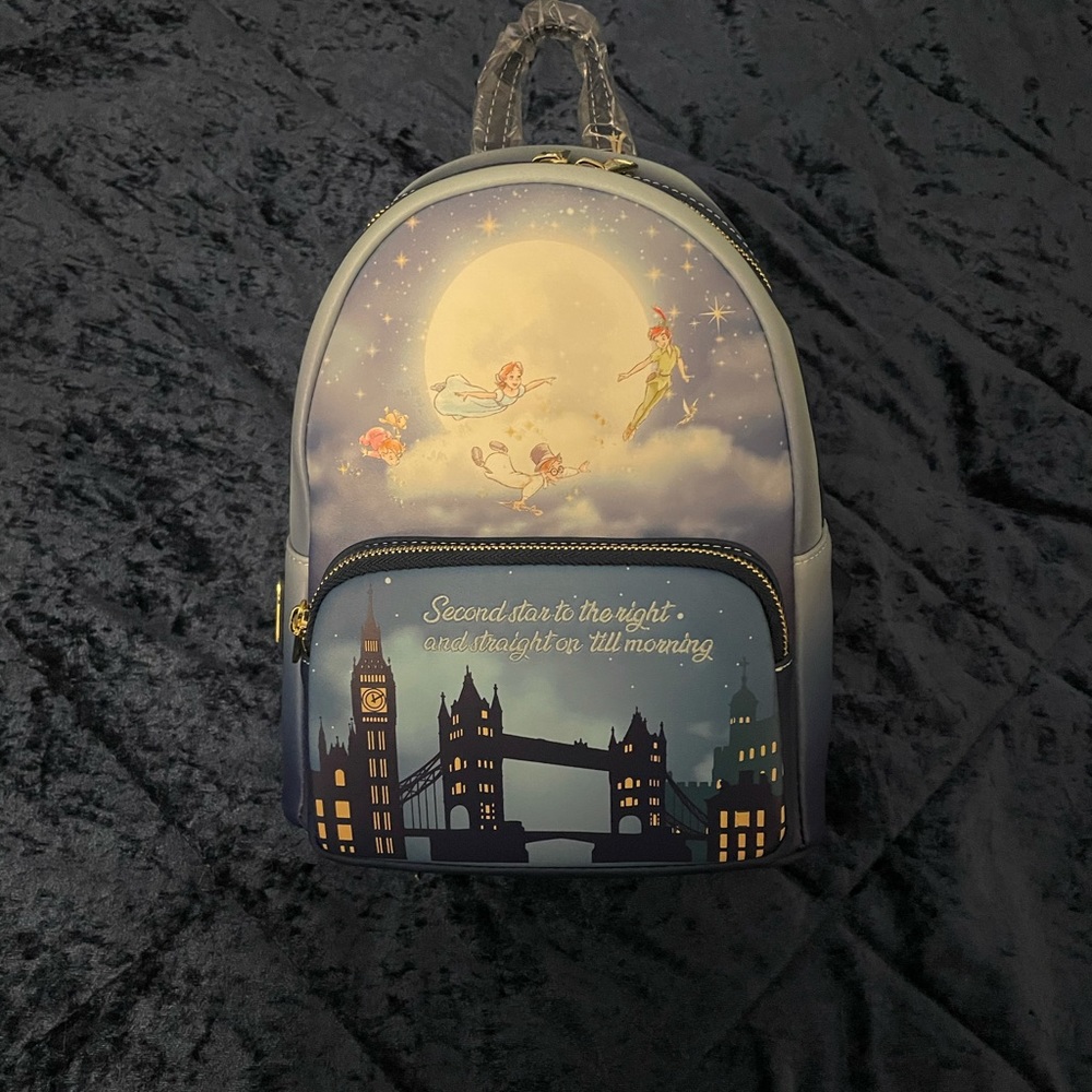 NWT Disney Loungefly Peter Pan backpack